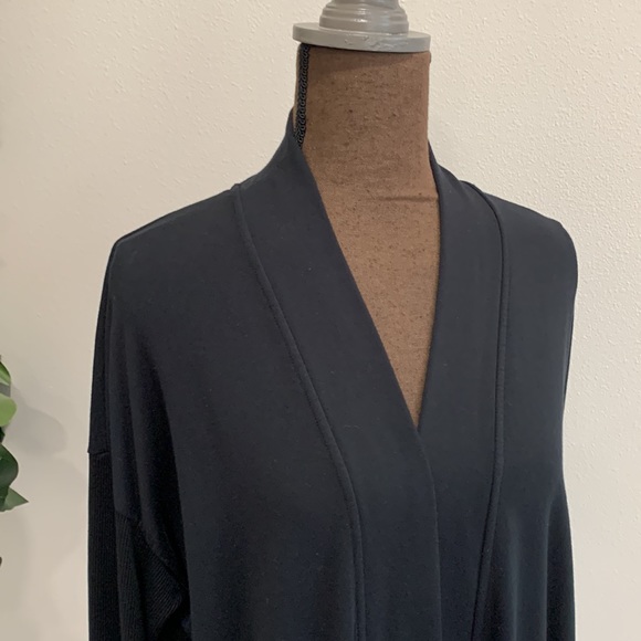 Banana Republic Baby Terry Long Cardigan Womens Size M Black Ribbed Knit Duster - Picture 13 of 16